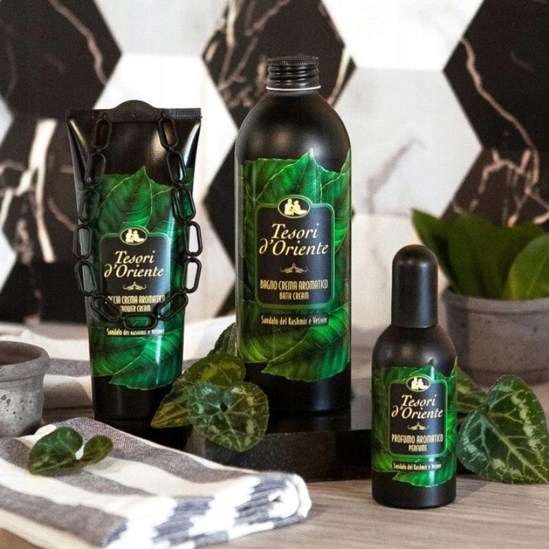 East Treasures Badrum Aromatisk grädde Sandal av Kashmir och Vetiver 500 ml