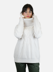 Maglione Da Donna A Collo Alto Con Decorazione Frontale